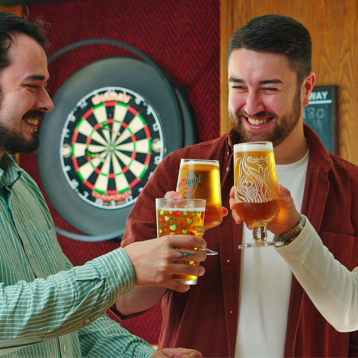 Raise a glass This Father's Day at The Dragon Inn in Narberth!